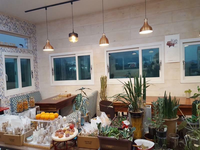 Wind Jeju Cafe & Pension Seogwipo Eksteriør bilde