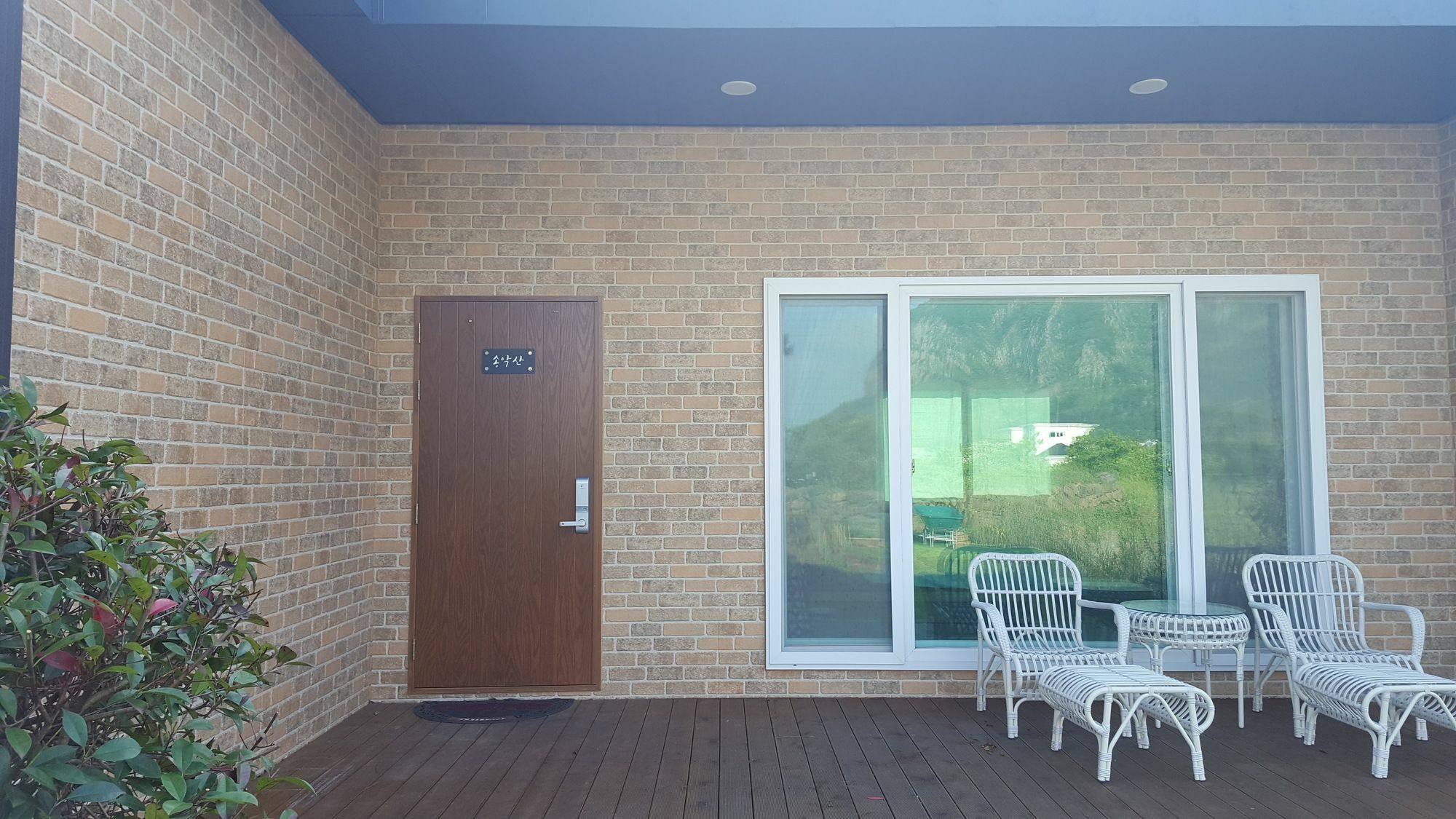 Wind Jeju Cafe & Pension Seogwipo Eksteriør bilde