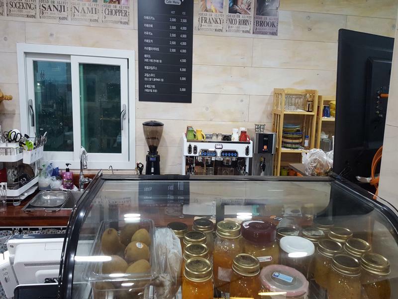 Wind Jeju Cafe & Pension Seogwipo Eksteriør bilde
