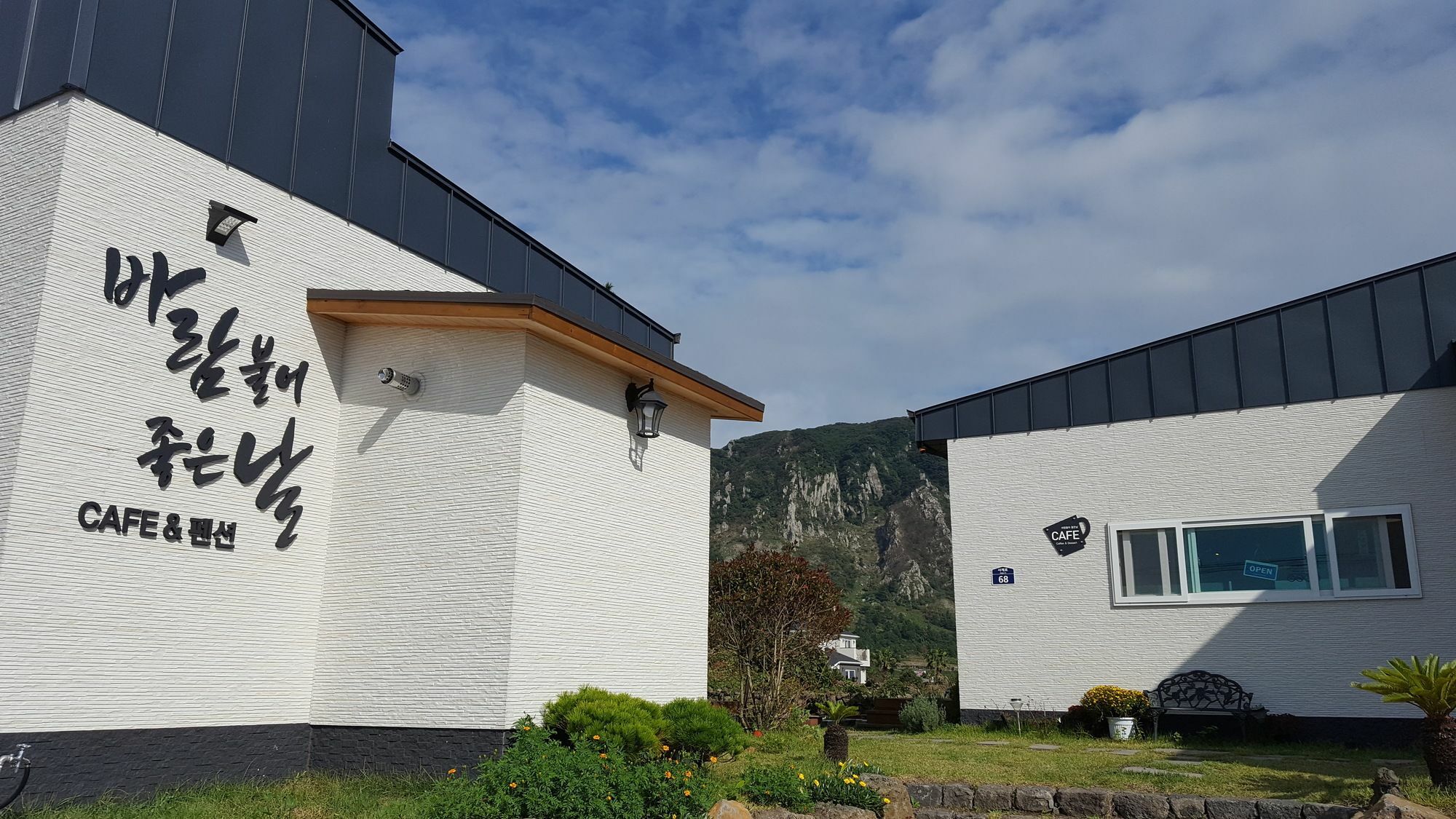 Wind Jeju Cafe & Pension Seogwipo Eksteriør bilde